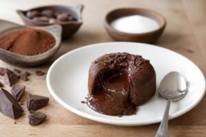 découvrez une recette simple et rapide pour un dessert au chocolat gourmand, parfait pour toutes les occasions et les amateurs de douceur.